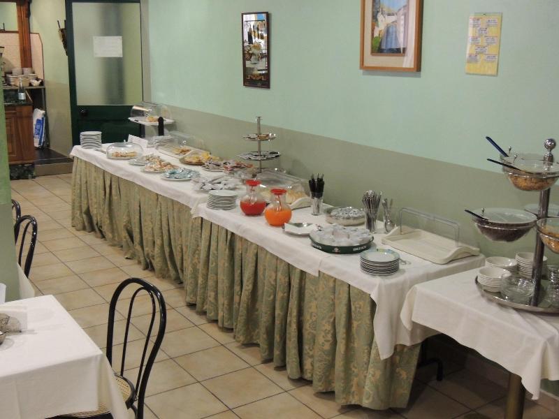 Hotel Rigolfo مونْكالييري المظهر الخارجي الصورة
